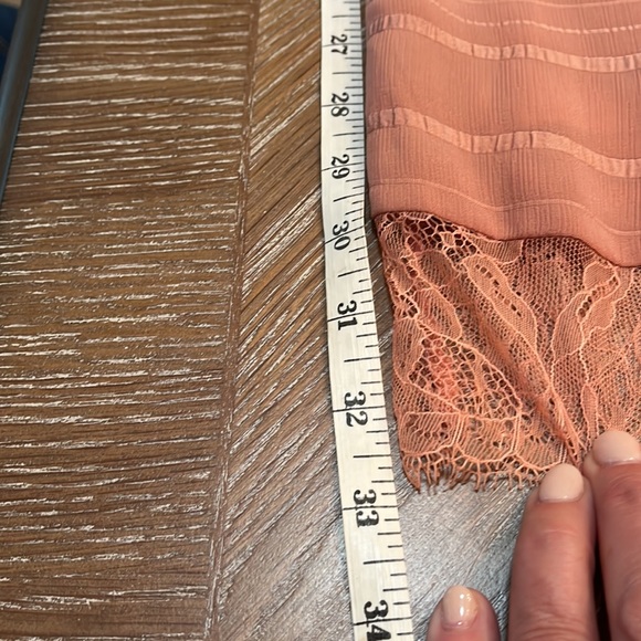 Dress - Picture 7 of 8